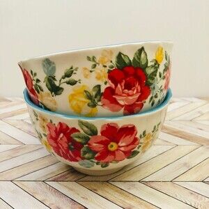 2 Pioneer Woman Vintage Floral Piece Footed Bowls